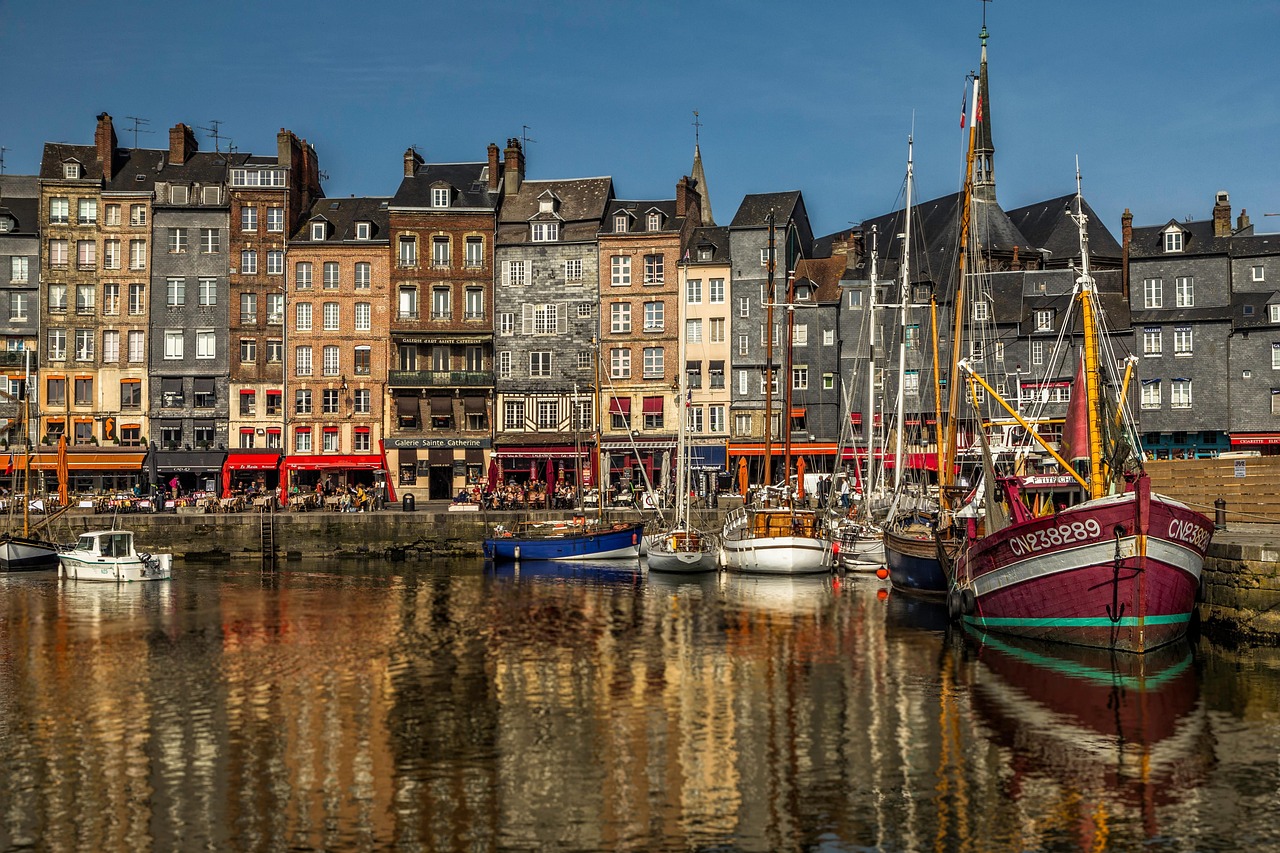Camargue - Honfleur, France